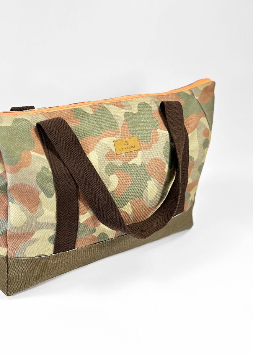 <tc>Camo Extra Large Travel Bag</tc>