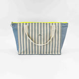 <tc>Navy Stripes Extra Large Travel Bag</tc>