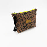 Nairobi <tc>Toiletry Bag</tc> Woman Repellent